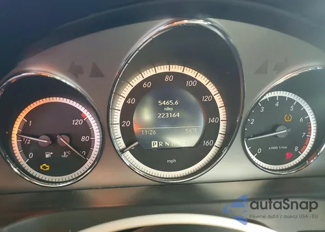 2010 Mercedes-Benz C 300 z USA, uszkodzony, nr VIN WDDGF5EB7AF428057